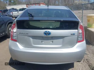 2012 Toyota Prius One with VIN JTDKN3DU2C5466786, listed as a IAAI auction lot 42090567 with 122,120 mi miles. Bid and sale history available at carsss.com. Image 16.