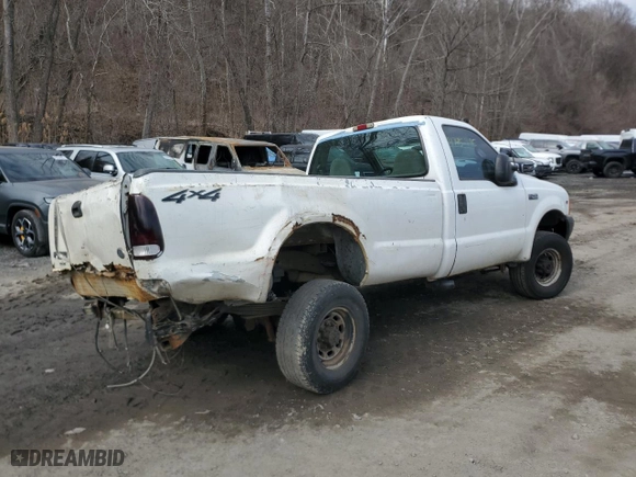 2001 Ford Super Duty F-250 XL with VIN 1FTNF21L91ED78914, listed as a Copart auction lot 47451195 with 179,377 mi miles and Salvage Title. Bid and sale history available at carsss.com. Image 3.