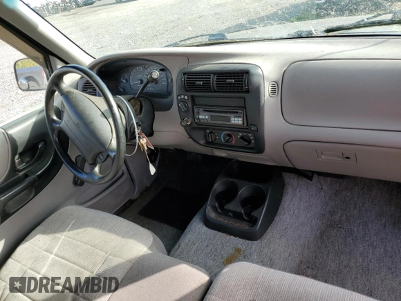 1996 Ford Ranger XLT with VIN 1FTCR15X6TPA21400, listed as a Copart auction lot 77351944 with 124,165 mi miles and Clean Title. Bid and sale history available at DreamBid. Image 8.