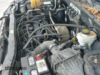 2005 Ford Escape XLS Value с VIN 1FMYU02Z85KB05556, выставлен на аукционе IAAI как лот 42744846 с пробегом 364 675 миль миль и . История ставок и продаж доступна на DreamBid. Изображение 12.