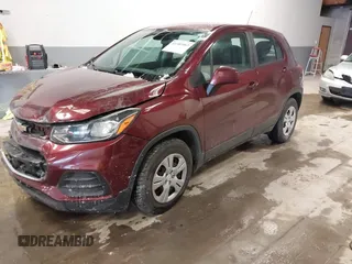 2017 Chevrolet Trax LS with VIN 3GNCJKSB9HL174725, listed as a IAAI auction lot 41589963 with 85,304 mi miles. Bid and sale history available at carsss.com. Image 2.