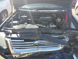 2008 Ford Explorer XLT with VIN 1FMEU63E78UB00097, listed as a IAAI auction lot 41995640 with 153,992 mi miles and . Bid and sale history available at DreamBid. Image 10.