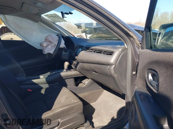 2017 Honda HR-V LX with VIN 3CZRU6H3XHM702603, listed as a IAAI auction lot 41668096 with 1 mi miles. Bid and sale history available at carsss.com. Image 5.