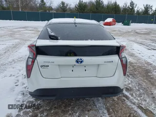 2016 Toyota Prius Four with VIN JTDKARFU9G3014895, listed as a IAAI auction lot 41606330 with 116,382 mi miles. Bid and sale history available at carsss.com. Image 17.