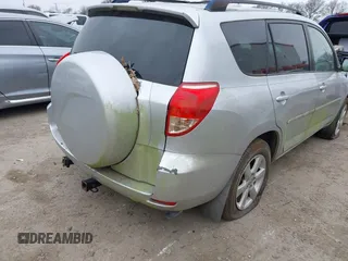 2008 Toyota RAV4 Ltd with VIN JTMZK31V586015535, listed as a IAAI auction lot 41615780 with 284,183 mi miles. Bid and sale history available at carsss.com. Image 6.