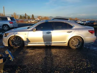 2013 Lexus LS 460 z VIN JTHCL5EFXD5019385, wystawiony jako IAAI lot #40930564 z przebiegiem 179 454 mil mil oraz . Historia ofert i sprzedaży dostępna na DreamBid. Obrazek 15.