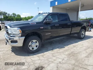2020 Ram 2500 Tradesman z VIN 3C6UR5HJ5LG288302, wystawiony jako Copart lot #61191835 z przebiegiem 126 680 mil mil oraz Czysty tytuł • Clean title. Historia ofert i sprzedaży dostępna na DreamBid. Obrazek 1.