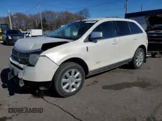 2008 Lincoln MKX with VIN 2LMDU88C68BJ17353, listed as a Copart auction lot 47321835 with 208,487 mi miles and Salvage Title. Bid and sale history available at carsss.com. Image 1.