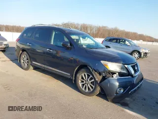 2013 Nissan Pathfinder SL z VIN 5N1AR2MM5DC642152, wystawiony jako IAAI lot #41780601 z przebiegiem 153 975 mil mil oraz . Historia ofert i sprzedaży dostępna na DreamBid. Obrazek 1.