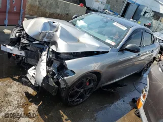2020 Alfa Romeo Giulia Ti Sport with VIN ZARFANBNXL7637802, listed as a Copart auction lot 45550355 with 0 mi miles and Non Repairable. Bid and sale history available at carsss.com. Image 1.