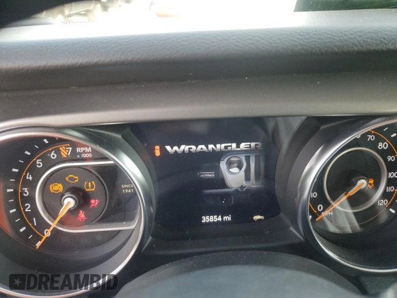 2022 Jeep Wrangler Unlimited Sport with VIN 1C4HJXDG1NW247614, listed as a Copart auction lot 70441794 with 35,854 mi miles and Salvage Title. Bid and sale history available at DreamBid. Image 9.