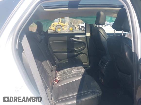 2020 Ford Edge SEL с VIN 2FMPK3J92LBB50181, выставлен на аукционе IAAI как лот 42315954 с пробегом Не указан миль и . История ставок и продаж доступна на DreamBid. Изображение 8.