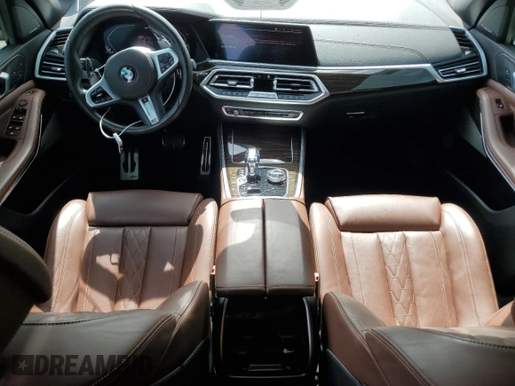 2020 BMW X5 M50i with VIN 5UXJU4C07L9C31149, listed as a Copart auction lot 59241674 with 39,809 mi miles and Non Repairable. Bid and sale history available at carsss.com. Image 8.
