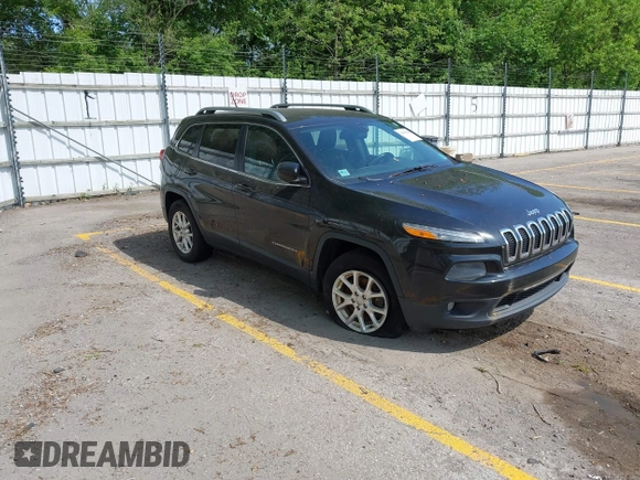 2014 Jeep Cherokee Latitude z VIN 1C4PJMCS3EW184984, wystawiony jako IAAI lot #42301604 z przebiegiem 185 320 mil mil oraz . Historia ofert i sprzedaży dostępna na DreamBid. Obrazek 1.