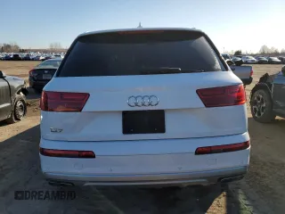2019 Audi Q7 Prestige with VIN WA1VAAF75KD011398, listed as a Copart auction lot 49524945 with 103,306 mi miles and Salvage Title. Bid and sale history available at carsss.com. Image 6.