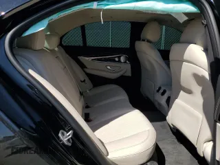 2021 Mercedes-Benz E-Class E 350 with VIN W1KZF8DB1MA906020, listed as a Copart auction lot 49232015 with 23,881 mi miles and Salvage Title. Bid and sale history available at carsss.com. Image 10.