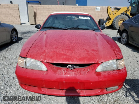 1994 Ford Mustang z VIN 1FALP45T8RF222210, wystawiony jako Copart lot #57105355 z przebiegiem 49 716 mil mil oraz Czysty tytuł • Clean title. Historia ofert i sprzedaży dostępna na DreamBid. Obrazek 5.