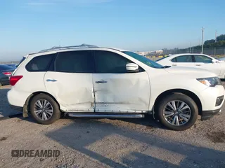 2019 Nissan Pathfinder SL с VIN 5N1DR2MN7KC582944, выставлен на аукционе IAAI как лот 41464872 с пробегом 70 031 миль миль и . История ставок и продаж доступна на DreamBid. Изображение 13.