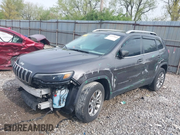 2019 Jeep Cherokee Latitude Plus with VIN 1C4PJMLB7KD182307, listed as a IAAI auction lot 42119065 with 146,718 mi miles and . Bid and sale history available at carsss.com. Image 6.
