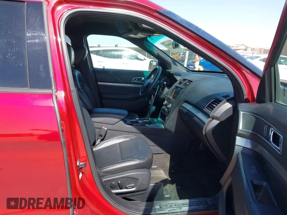 2018 Ford Explorer XLT with VIN 1FM5K7D87JGA31095, listed as a IAAI auction lot 41858003 with 115,219 mi miles and . Bid and sale history available at DreamBid. Image 5.