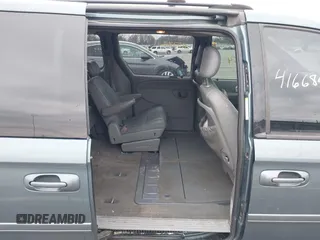 2005 Dodge Caravan SXT with VIN 2D4GP44LX5R115310, listed as a IAAI auction lot 41668454 with 115,784 mi miles and . Bid and sale history available at DreamBid. Image 8.