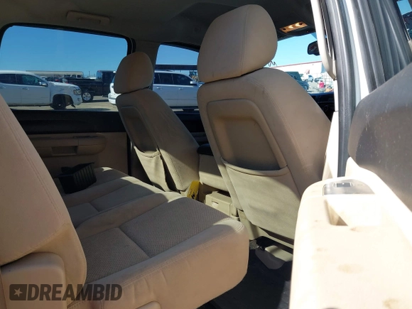 2008 GMC Sierra 1500 SLE1 with VIN 3GTEK13J58G223216, listed as a IAAI auction lot 41390350 with 349,296 mi miles. Bid and sale history available at carsss.com. Image 8.
