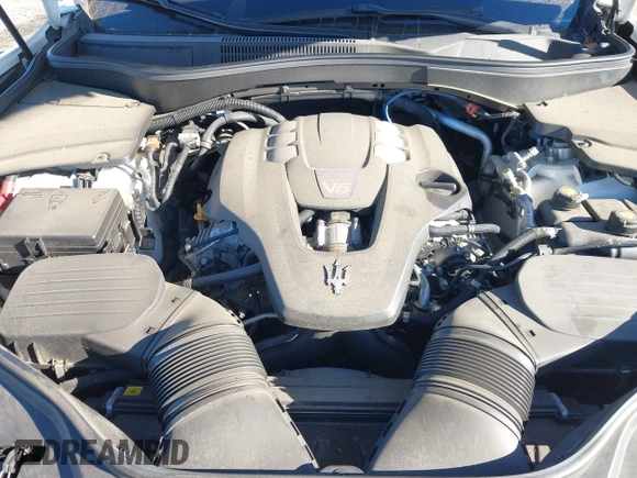2021 Maserati Levante S with VIN ZN661YUL3MX378092, listed as a IAAI auction lot 40748646 with 43,199 mi miles. Bid and sale history available at carsss.com. Image 10.