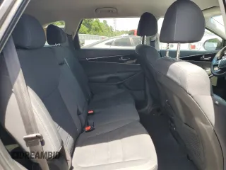 2019 Kia Sorento L with VIN 5XYPG4A39KG576130, listed as a Copart auction lot 53981755 with 99,520 mi miles and Salvage Title. Bid and sale history available at DreamBid. Image 11.