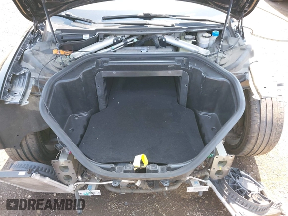 2013 Tesla Model S Performance with VIN 5YJSA1CP5DFP25346, listed as a IAAI auction lot 42463047 with 112,909 mi miles and . Bid and sale history available at DreamBid. Image 10.