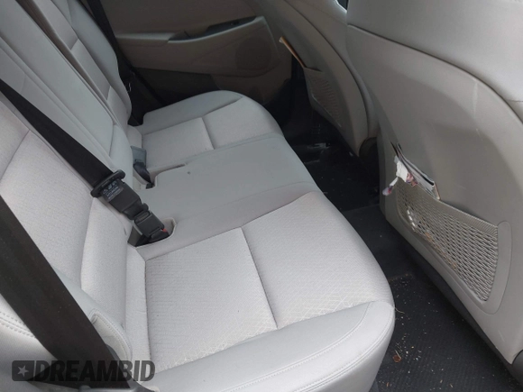 2017 Hyundai Tucson SE with VIN KM8J3CA45HU272171, listed as a IAAI auction lot 41801230 with 100,541 mi miles. Bid and sale history available at carsss.com. Image 8.