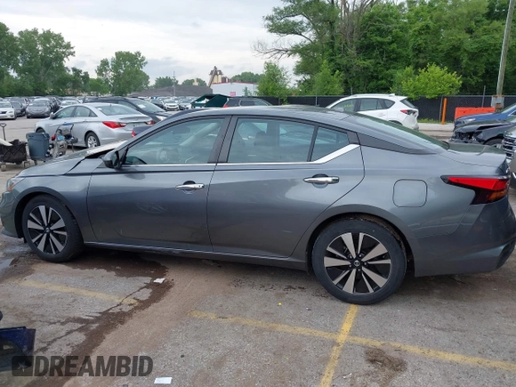 2022 Nissan Altima SV z VIN 1N4BL4DV5NN388453, wystawiony jako IAAI lot #42439418 z przebiegiem 37 066 mil mil oraz . Historia ofert i sprzedaży dostępna na DreamBid. Obrazek 14.