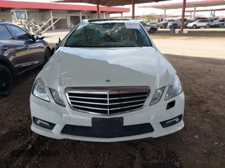 2011 Mercedes-Benz E-Class E 350 Luxury with VIN WDDHF5GB9BA380691, listed as a IAAI auction lot 41862104 with 99,526 mi miles. Bid and sale history available at carsss.com. Image 12.