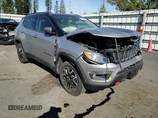 2020 Jeep Compass Trailhawk z VIN 3C4NJDDB9LT106573, wystawiony jako Copart lot #47480195 z przebiegiem 87 935 mil mil oraz Nie do naprawy • Non repairable. Historia ofert i sprzedaży dostępna na DreamBid. Obrazek 12.