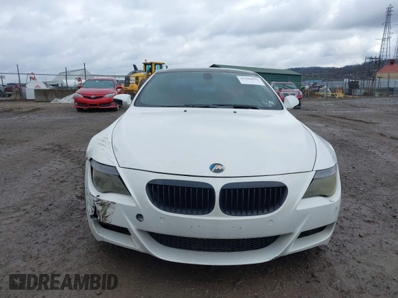 2007 BMW 6 Series M6 with VIN WBSEH93517CY23824, listed as a IAAI auction lot 41908992 with 117,695 mi miles. Bid and sale history available at carsss.com. Image 12.