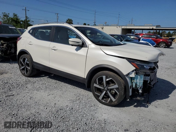 2020 Nissan Rogue Sport SV with VIN JN1BJ1CV8LW274036, listed as a Copart auction lot 52562925 with 13,796 mi miles and Non Repairable. Bid and sale history available at carsss.com. Image 4.
