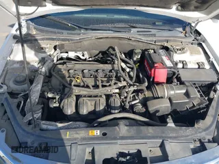 2011 Ford Fusion S with VIN 3FAHP0GA8BR293281, listed as a IAAI auction lot 41723896 with 157,196 mi miles. Bid and sale history available at carsss.com. Image 10.