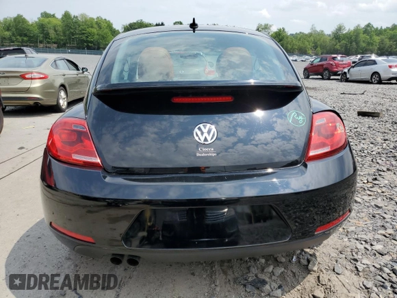 2015 Volkswagen Beetle Fleet Edition z VIN 3VWF17AT8FM656779, wystawiony jako Copart lot #60291145 z przebiegiem 42 850 mil mil oraz Szkoda całkowita • Salvage title. Historia ofert i sprzedaży dostępna na DreamBid. Obrazek 6.
