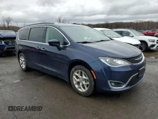 2018 Chrysler Pacifica Touring Plus with VIN 2C4RC1FG1JR178192, listed as a Copart auction lot 49412905 with 38,683 mi miles and Salvage Title. Bid and sale history available at DreamBid. Image 4.