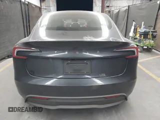 2025 Tesla Model 3 Long Range with VIN 5YJ3E1EA4SF952168, listed as a IAAI auction lot 42281783 with 3,926 mi miles and . Bid and sale history available at DreamBid. Image 16.