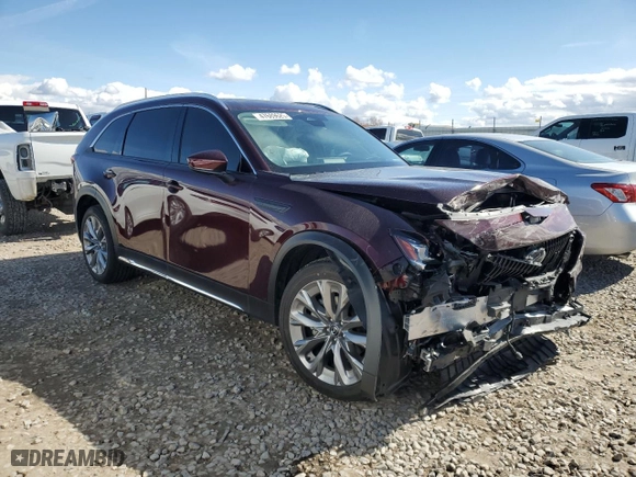 2024 Mazda CX-90 3.3 Turbo Premium with VIN JM3KKDHD3R1180509, listed as a Copart auction lot 47689625 with 6,084 mi miles and Salvage Title. Bid and sale history available at carsss.com. Image 4.