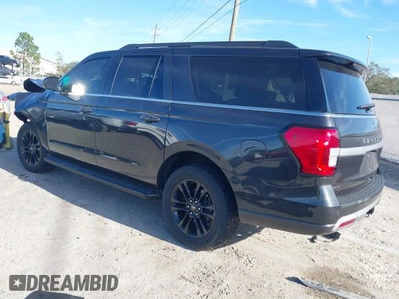 2024 Ford Expedition Max XLT with VIN 1FMJK1H8XREA66663, listed as a IAAI auction lot 41433111 with 3,196 mi miles and . Bid and sale history available at DreamBid. Image 3.