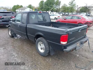 2000 Ford Ranger XL with VIN 1FTYR14V8YTA85135, listed as a IAAI auction lot 41957906 with 244,156 mi miles. Bid and sale history available at carsss.com. Image 3.
