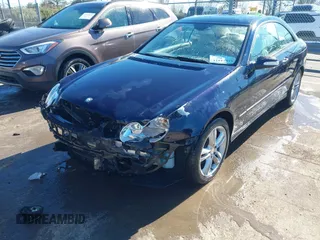 2008 Mercedes-Benz CLK 350 with VIN WDBTJ56H78F239864, listed as a IAAI auction lot 41634421 with 160,664 mi miles and . Bid and sale history available at carsss.com. Image 6.