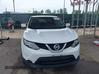 2017 Nissan Rogue SV with VIN JN1BJ1CP6HW020012, listed as a IAAI auction lot 42341308 with 87,600 mi miles and . Bid and sale history available at DreamBid. Image 13.