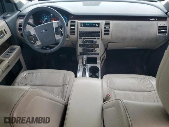 2009 Ford Flex SEL z VIN 2FMDK52CX9BA09974, wystawiony jako Copart lot #57184765 z przebiegiem 184 769 mil mil oraz Szkoda całkowita • Salvage title. Historia ofert i sprzedaży dostępna na DreamBid. Obrazek 8.