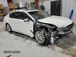 2015 Acura RLX Tech Pkg with VIN JH4KC1F5XFC001090, listed as a Copart auction lot 88261555 with 0 mi miles and Salvage Title. Bid and sale history available at carsss.com. Image 4.