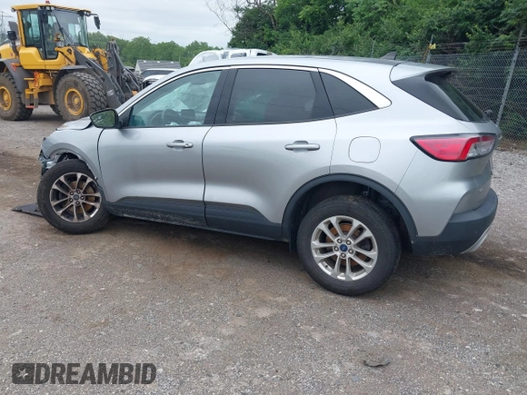2022 Ford Escape SE z VIN 1FMCU9G60NUA45967, wystawiony jako IAAI lot #42459246 z przebiegiem Nie podano mil oraz . Historia ofert i sprzedaży dostępna na DreamBid. Obrazek 3.