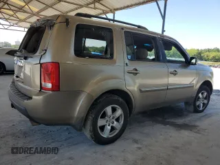 2010 Honda Pilot EX with VIN 5FNYF3H42AB002541, listed as a Copart auction lot 42300605 with Not Provided miles and Salvage Title. Bid and sale history available at carsss.com. Image 3.