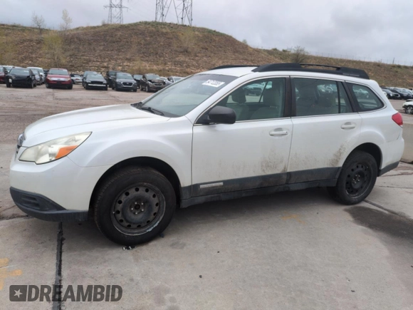 2011 Subaru Outback 2.5i z VIN 4S4BRCAC8B3443180, wystawiony jako Copart lot #54712355 z przebiegiem 160 567 mil mil oraz Tytuł czysty. Historia ofert i sprzedaży dostępna na DreamBid. Obrazek 1.