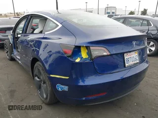 2020 Tesla Model 3 Long Range with VIN 5YJ3E1EB9LF744684, listed as a IAAI auction lot 41805065 with 92,123 mi miles. Bid and sale history available at carsss.com. Image 3.